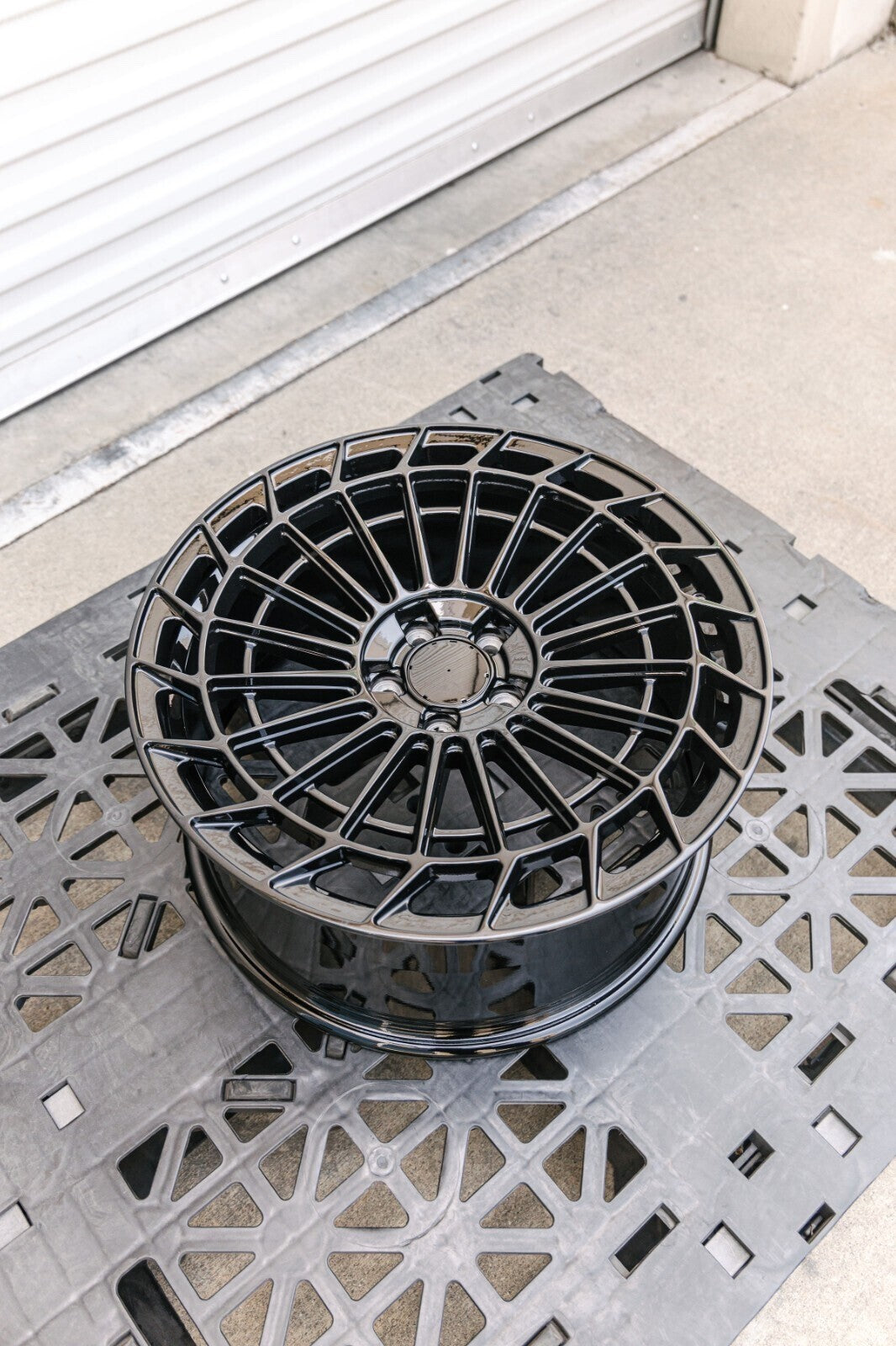 20” gloss black wheels rims Tesla Model 3, Y 20x8.5 & 9.5